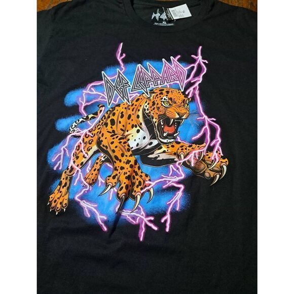 New XL Rue21 Def Leopard Short Sleeve Crew Neck Cotton Tee Tshirt Top NWT - Picture 2 of 4